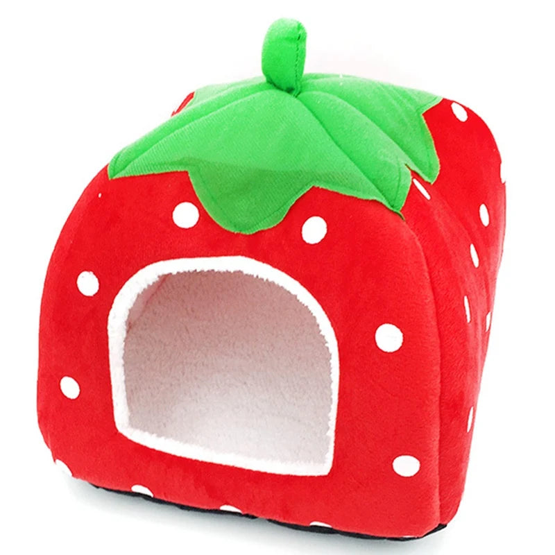 Strawberry Hamster House Guinea Pig Hideout Small Animal Bed Hideaway Hide Hut Cage Accessories for Autumn Winter