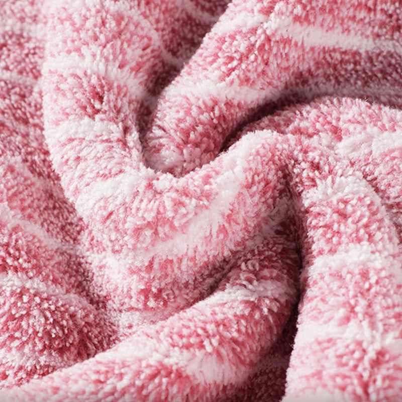 Pet Bathrobe Towel For Dogs And Cats Ultra Soft Water Absorbent Drying Robe